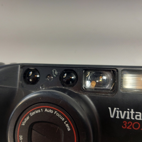 Vivitar 320 Z Power Zoom 35mm Film Camera, Series 1 Auto Focus Lens - Picture 2 of 6
